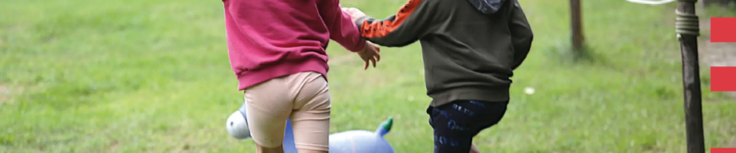 bambini che giocano 
